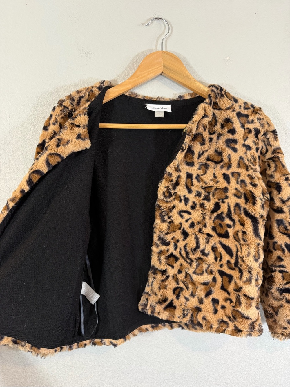 Calvin Klein Leopard Faux Fur Shrug Size S Cropped 3/4 Sleeve Cocktail Evening - Picture 4 of 9